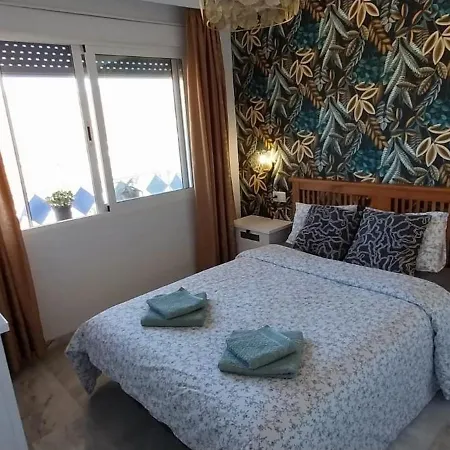 Napoleon 4a With Pool Close To The Апартаменти