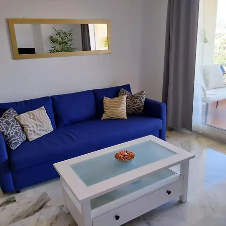 Napoleon 4a With Pool Close To The Апартаменти *