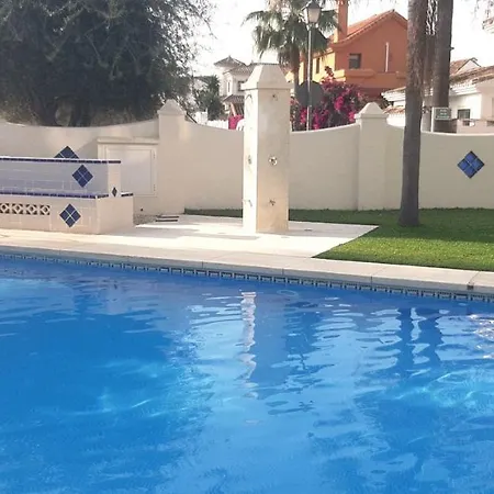 Napoleon 4a With Pool Close To The